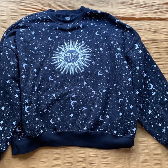 Lot of woman clothes (will negotiate price) - Picture 7 of 10